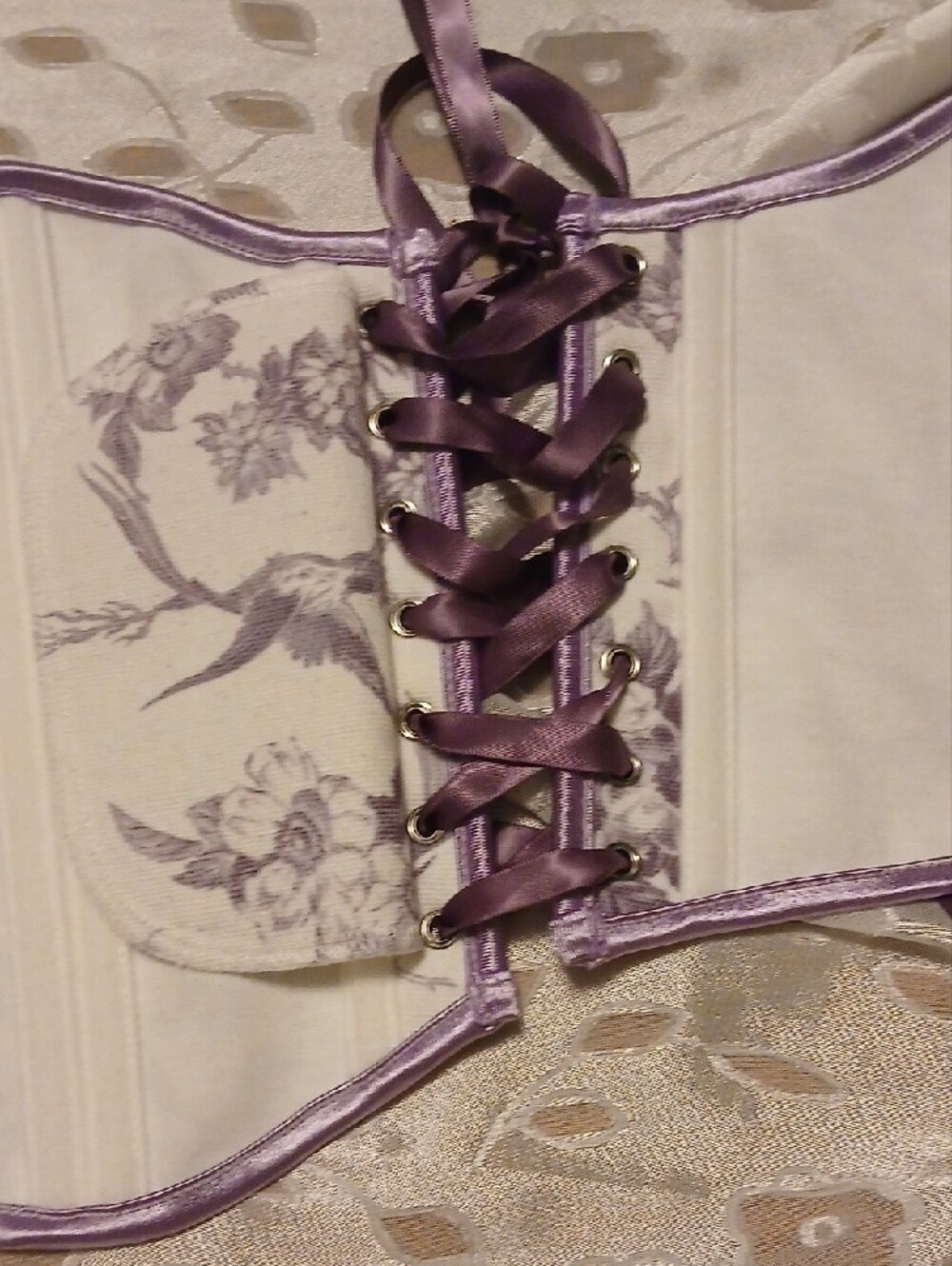Scarlett Darkness Lavender Floral Lace-Up Corset Belt - Picture 7 of 9